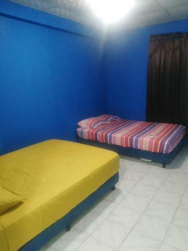 Albergue Twin Fin Plaza