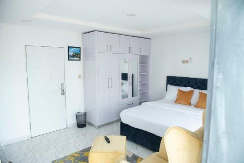 Cozy 3 Bedroom Apart - 24hrs Elect/wifi/security