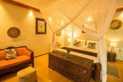 Hotel Amani Safari Lodge