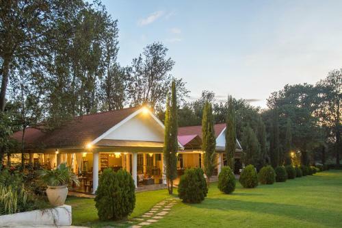 Hotel Amani Safari Lodge