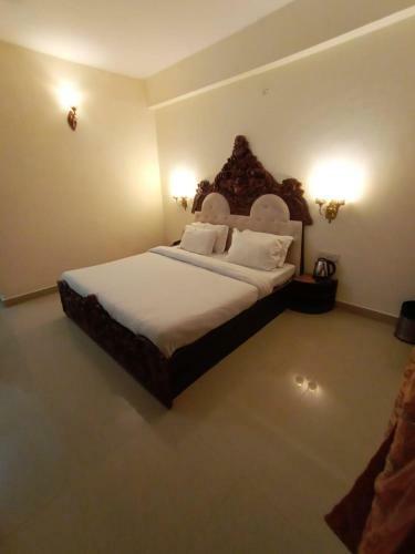 Hotel Lohagarh Corbett Resort