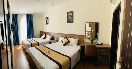 Hotel Kh�ch S?n V?n Xu�n