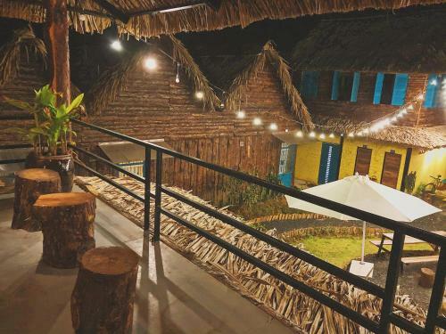 Lodge M�i L� Home & Cafe