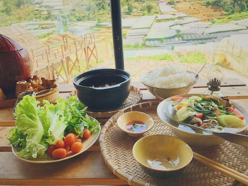 Lodge M�i L� Home & Cafe