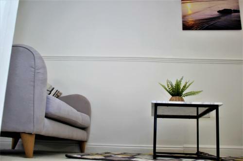 Fran's Property Solutions Spacious 5bedrooms Aylesbury