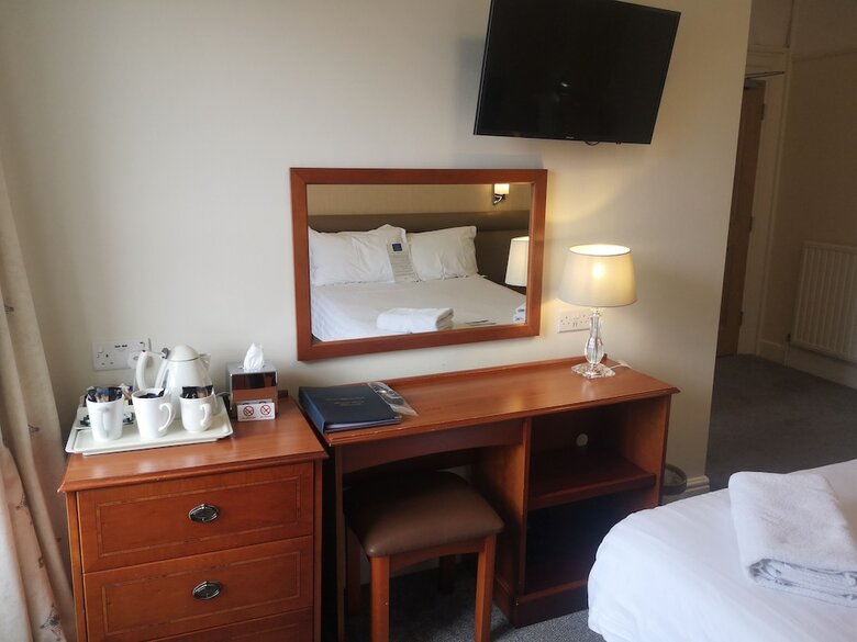 Invicta Hotel