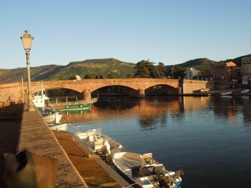 Bed & Breakfast Villa Pischinas