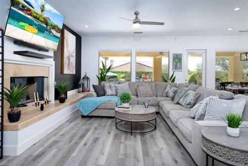 Villa Spring Rain 2 - Luxurious 5br Resort Style Home, Pool And Spa