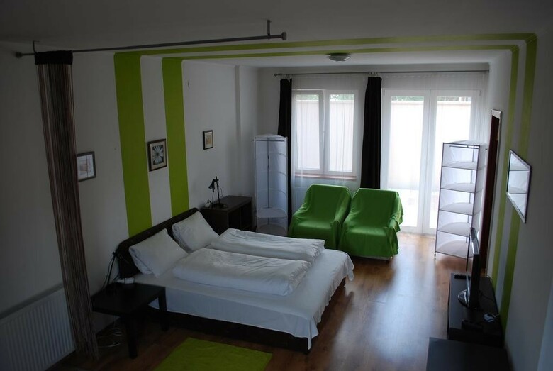 Szentmih�lyi 22 Apartman