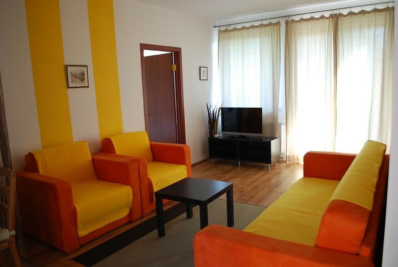 Szentmih�lyi 22 Apartman