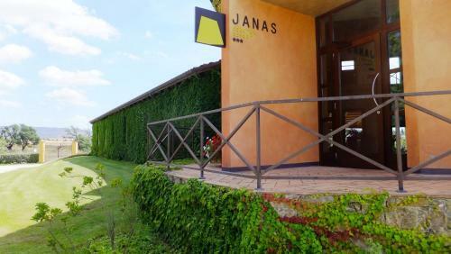 Hotel Janas Country Resort