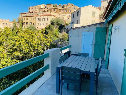 Maison Corse Enti�rement R�nov�e