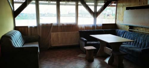 Anver2 Horg�szt� - Vadv�zi Horg�sz