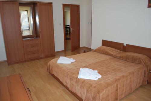 Aparthotel Pm Services Riverside Apartments