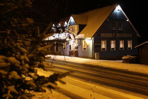 Hostal Modr� Pension