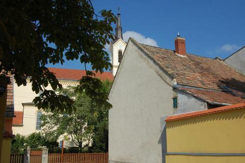 Hostal Belv�rosi Panzi� P�pa