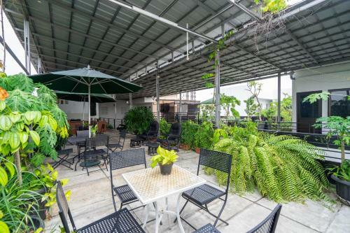 Hotel Umah Santi Depok