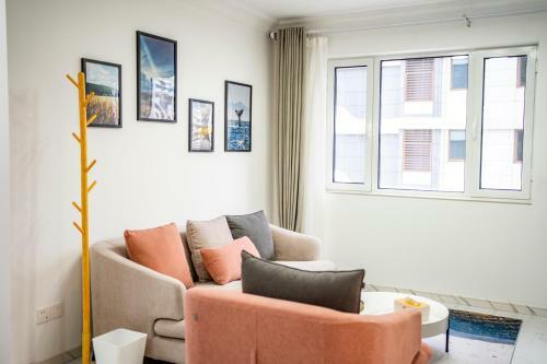 Locals Apartment House 01