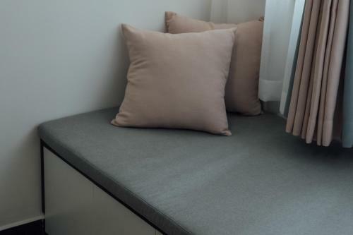 Locals Apartment Inn 02
