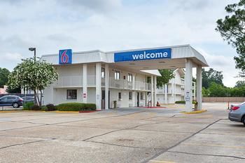 Motel 6 Baton Rouge East