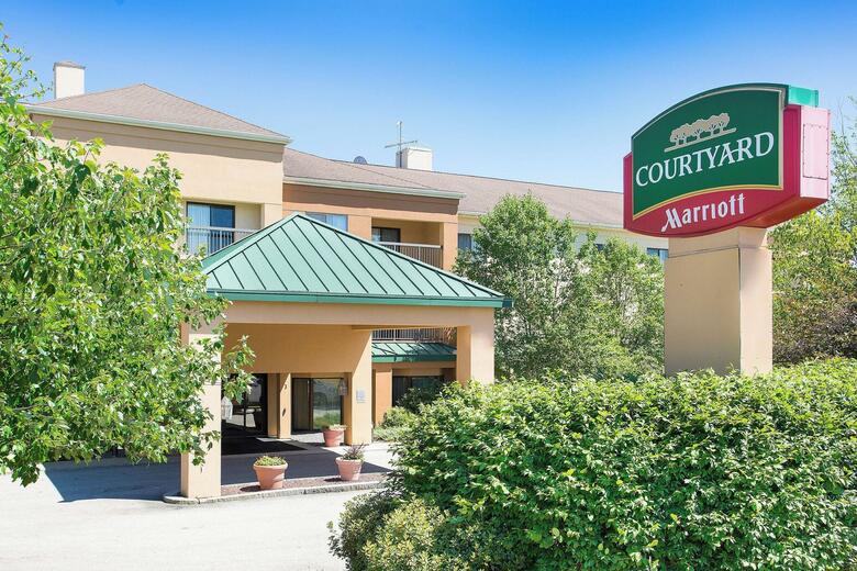 Hotel Courtyard By Marriott Boston Westborough