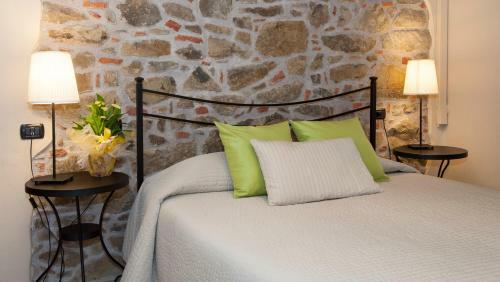Hotel Monti