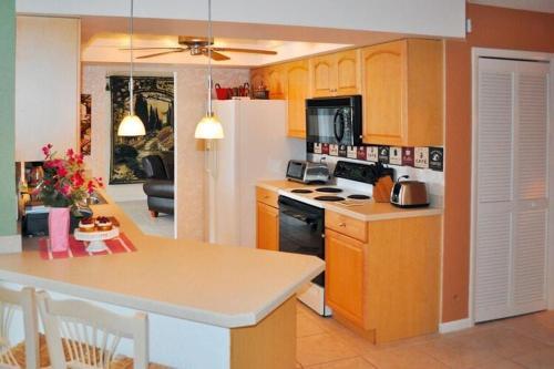 Villa Paradise, Cape Coral