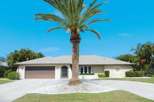 Villa Paradise, Cape Coral