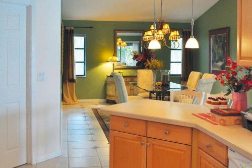 Villa Paradise, Cape Coral