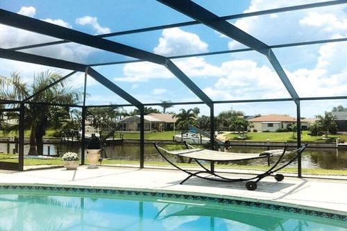 Villa Paradise, Cape Coral