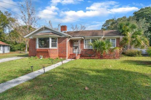 Hostal Comfy Pet Friendly Home In Jacksonville Mins To Downtown?s