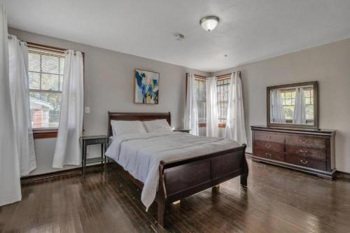 Hostal Comfy Pet Friendly Home In Jacksonville Mins To Downtown?s