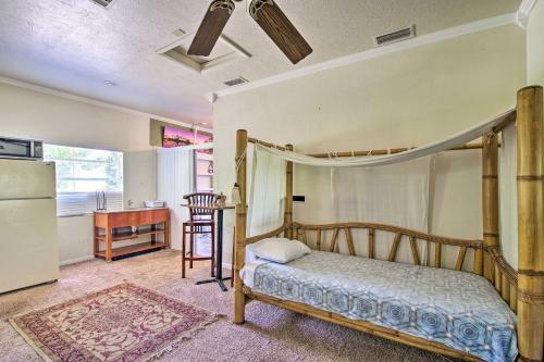 Step-free Waterfront Villa Gas Grill And Patio