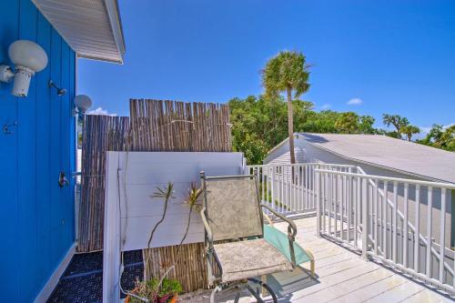 Tropical Villa Screened Porch And Water View!