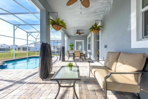 Instant Gratification - 8 Bdm Villa In Gated Comm, Villa
