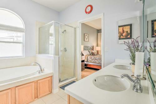Bright Davenport Home With Pool 14 Miles To Disney!