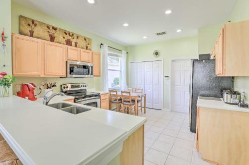 Bright Davenport Home With Pool 14 Miles To Disney!
