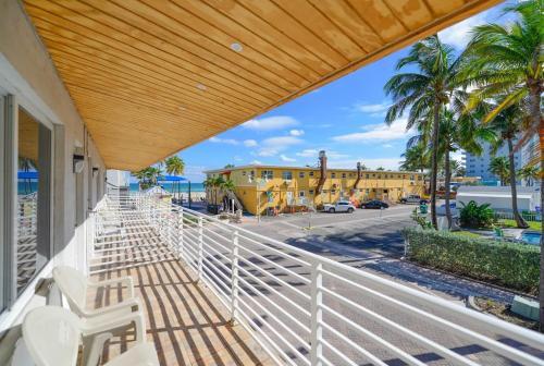 Apartamento Amazing 1 Bedroom With Pool Steps From The Beach #44