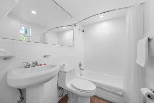 Apartamento Awesome 1 Bedroom Steps Away From The Beach #24