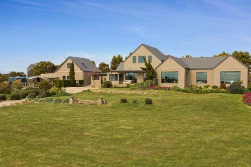 Waterfront Home Tamar Valley Tasmania