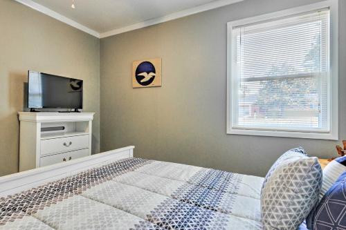Charming Pensacola Cottage - 4 Mi To Downtown