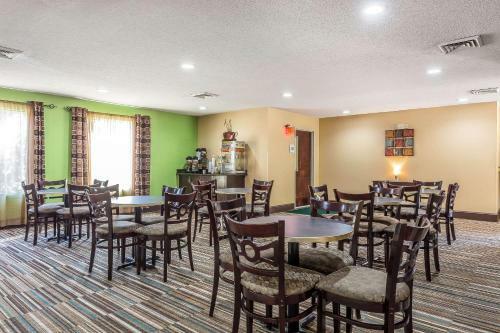 Hotel Quality Inn Warsaw