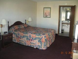 Motel Nendels Inn & Suites