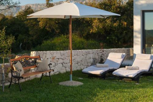 Luxury Villa Luminosa