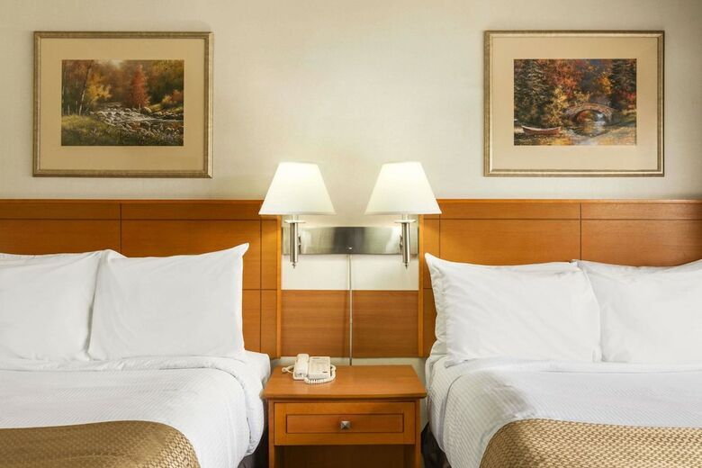 Hotel Travelodge Edmonton East