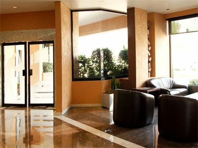 Porto Novo Hotel & Suites