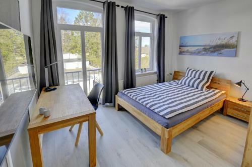 Apartamento Fewo1846 - Schiefe Stube