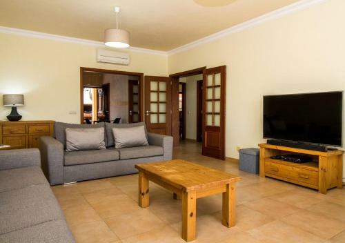Algarve Luxury Home With Private Heated Pool II