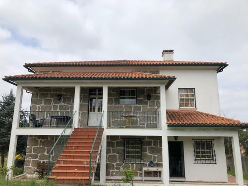 Casa Das Eiras