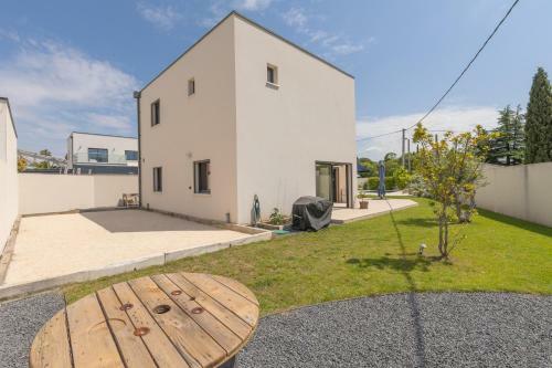 Villa Moderne, Piscine, 20 Min Plage